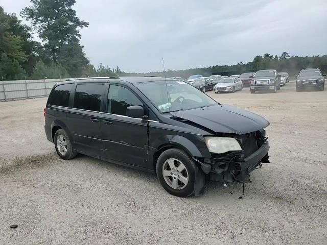 2011 Dodge Grand Caravan Crew VIN: 2D4RN5DG2BR706847 Lot: 71210384