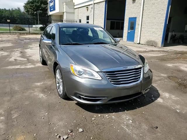 2013 Chrysler 200 Limited VIN: 1C3CCBCG4DN506954 Lot: 72383414