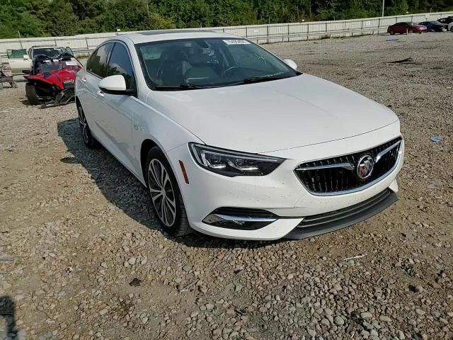 W04GR6SX0J1061226 2018 Buick Regal Essence