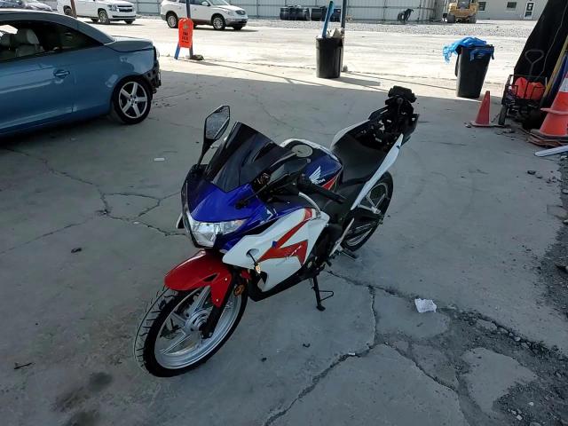 2012 Honda Cbr250 R VIN: MLHMC4108C5200773 Lot: 70520014