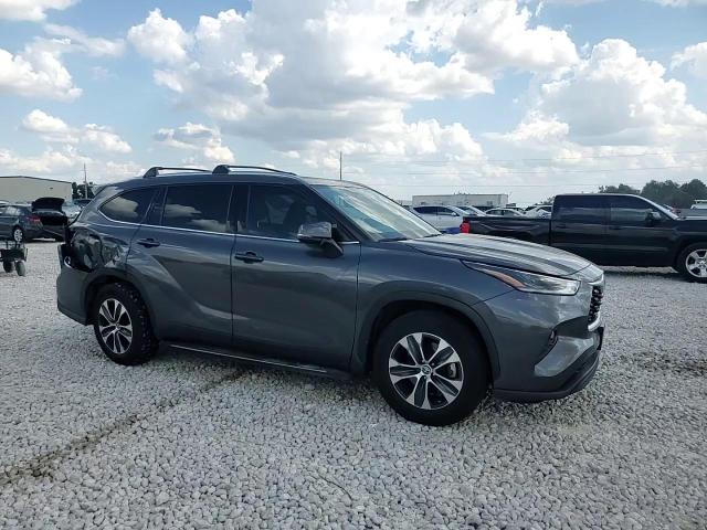 2021 Toyota Highlander Xle VIN: 5TDGZRAH9MS063100 Lot: 71832934