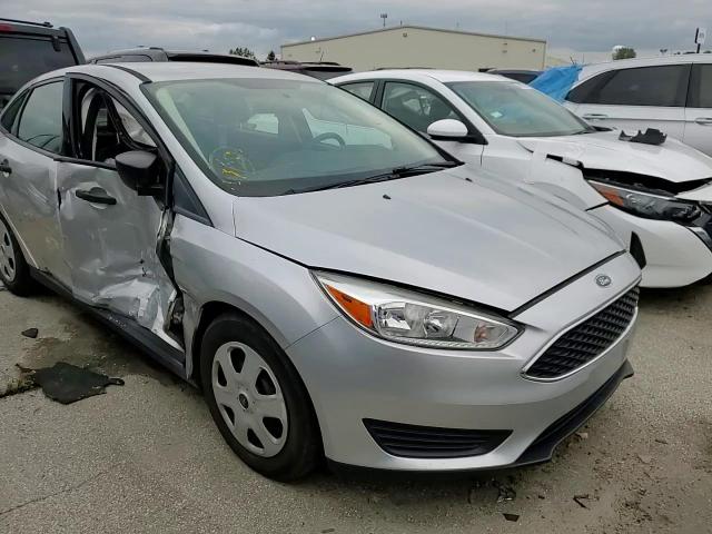 2016 Ford Focus S VIN: 1FADP3E2XGL404186 Lot: 73575294