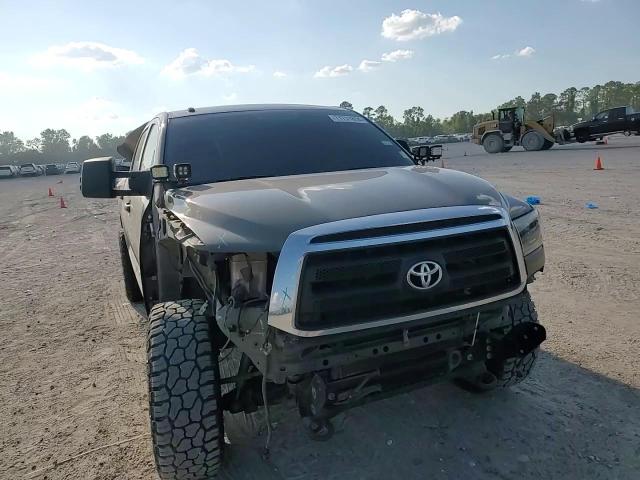 5TFEY5F11AX087895 2010 Toyota Tundra Crewmax Sr5