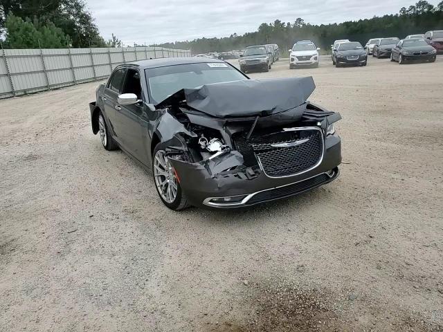 2C3CCAEG8KH689613 2019 Chrysler 300 Limited