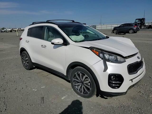 KNDPN3AC0J7352370 2018 Kia Sportage Ex