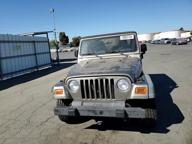 2004 Jeep Wrangler X VIN: 1J4FA39S44P701581 Lot: 70062724