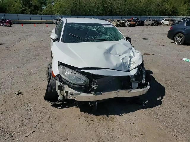 2HGFC2F55JH556433 2018 Honda Civic Lx