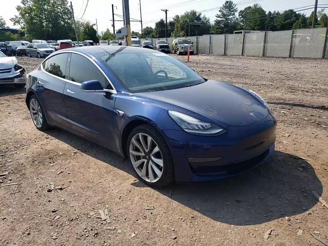 2018 Tesla Model 3 VIN: 5YJ3E1EB5JF133757 Lot: 69998724