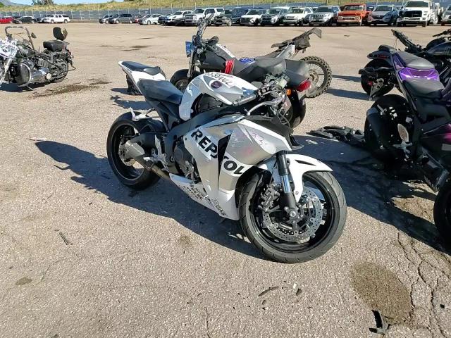 2008 Honda Cbr1000 Rr VIN: JH2SC59008M004335 Lot: 72008334