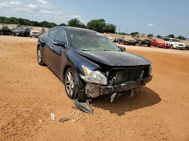2009 Nissan Maxima - Image 11