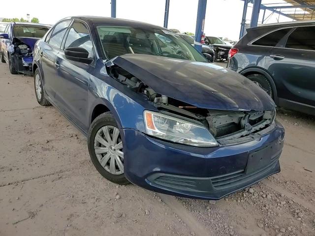 2011 Volkswagen Jetta Base VIN: 3VW2K7AJ7BM094135 Lot: 71879164