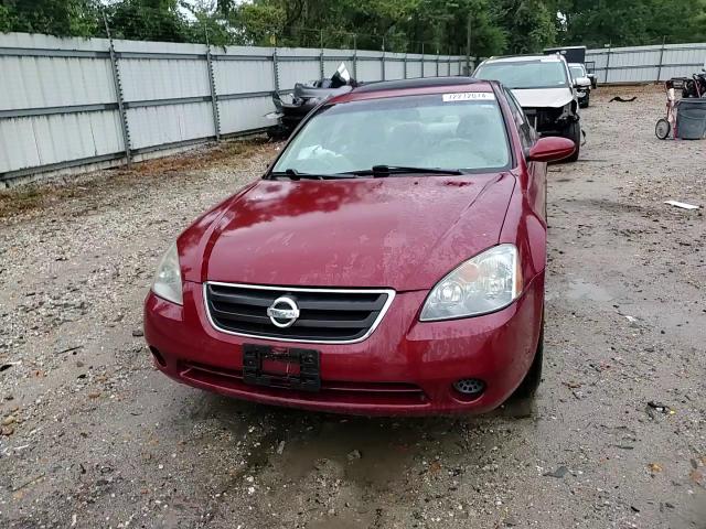 2004 Nissan Altima - Image 11
