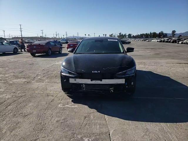 KNDC34LA1N5055731 2022 Kia Ev6 Light