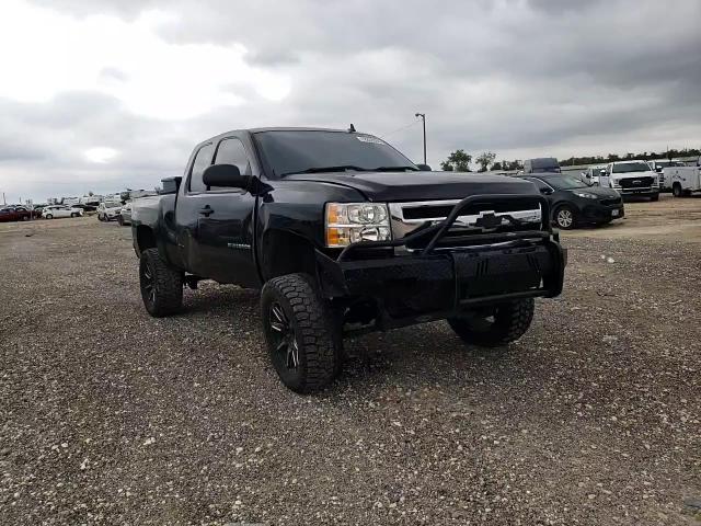 2008 Chevrolet Silverado K1500 VIN: 2GCEK19J281207278 Lot: 72833304