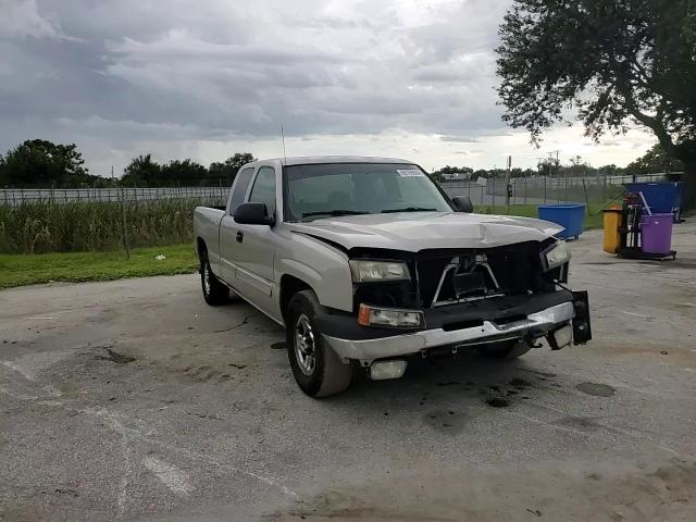 2004 Chevrolet Silverado C1500 VIN: 2GCEC19T441270567 Lot: 69769684