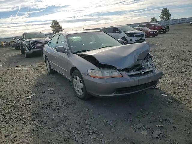 2000 Honda Accord Ex VIN: 1HGCG1653YA048357 Lot: 72479314