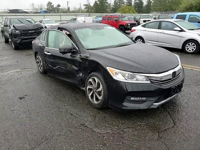 1HGCR2F81HA212358 2017 Honda Accord Exl