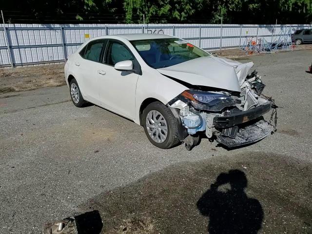 2017 Toyota Corolla L VIN: 5YFBURHEXHP723227 Lot: 71966674