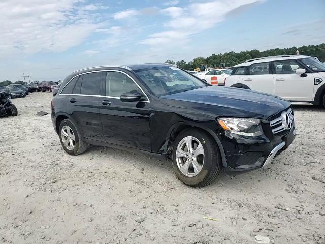 2017 Mercedes-Benz GLC - Image 12
