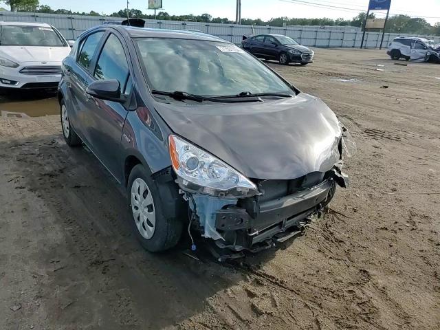 JTDKDTB38E1569136 2014 Toyota Prius C