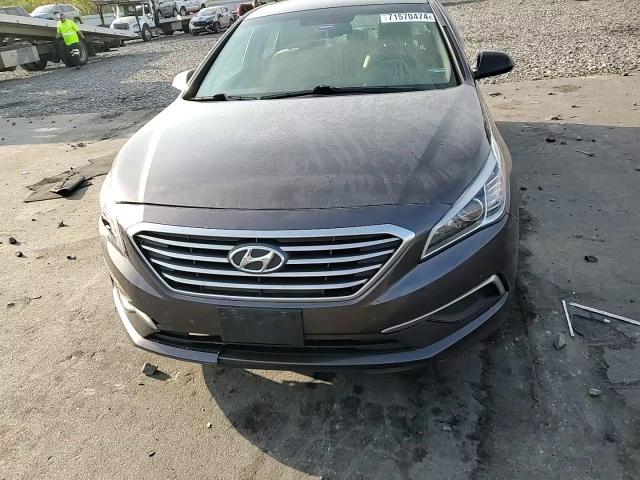 2017 Hyundai Sonata Se VIN: 5NPE24AF0HH551697 Lot: 71570474