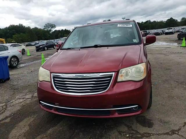 2A4RR5DG2BR625262 2011 Chrysler Town & Country Touring