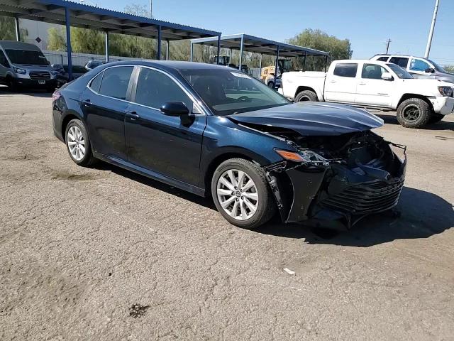 4T1B11HK5JU617224 2018 Toyota Camry L