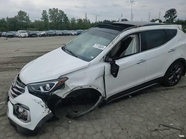 2017 Hyundai Santa Fe - Image 12