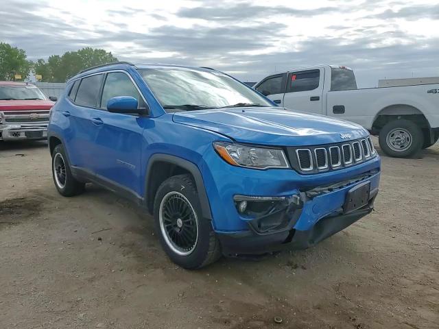 2018 Jeep Compass Latitude VIN: 3C4NJDBB5JT230923 Lot: 70464134