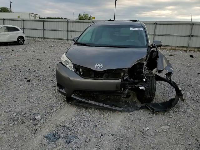 2011 Toyota Sienna Le VIN: 5TDKK3DC2BS172832 Lot: 72421524