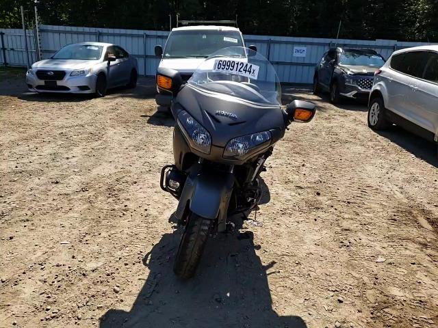 2016 Honda Gl1800 B VIN: JH2SC6810GK300028 Lot: 69991244