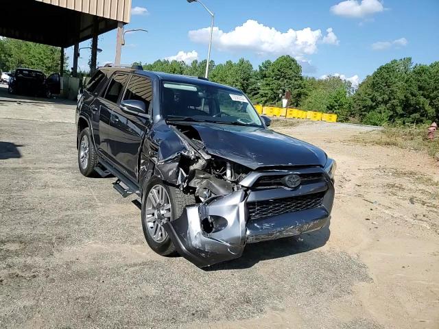 2019 Toyota 4Runner - Image 11