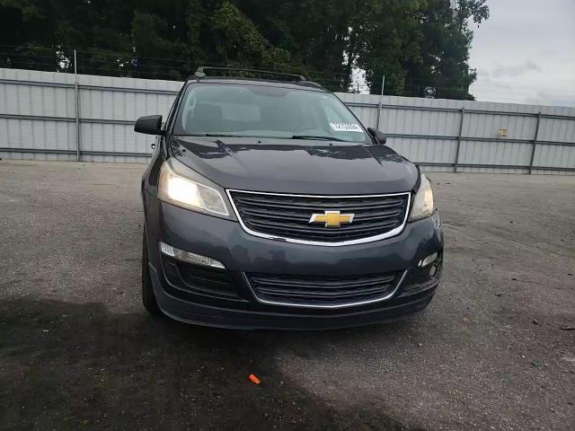 1GNKRFKD8DJ152682 2013 Chevrolet Traverse Ls