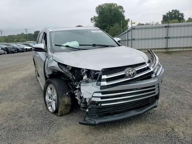 5TDYZRFH6KS335113 2019 Toyota Highlander Limited