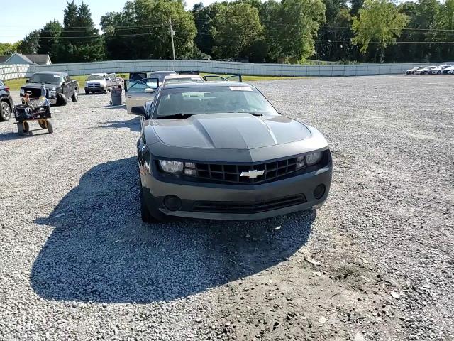 2013 Chevrolet Camaro Ls VIN: 2G1FA1E38D9244029 Lot: 70417414