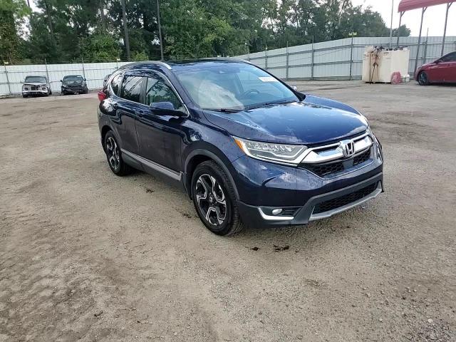 2017 Honda CR-V - Image 12