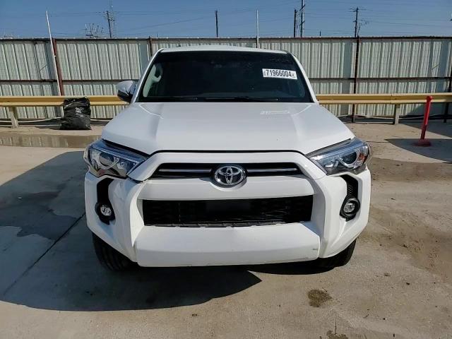 2021 Toyota 4Runner Sr5 VIN: JTEEU5JR7M5243734 Lot: 71966004