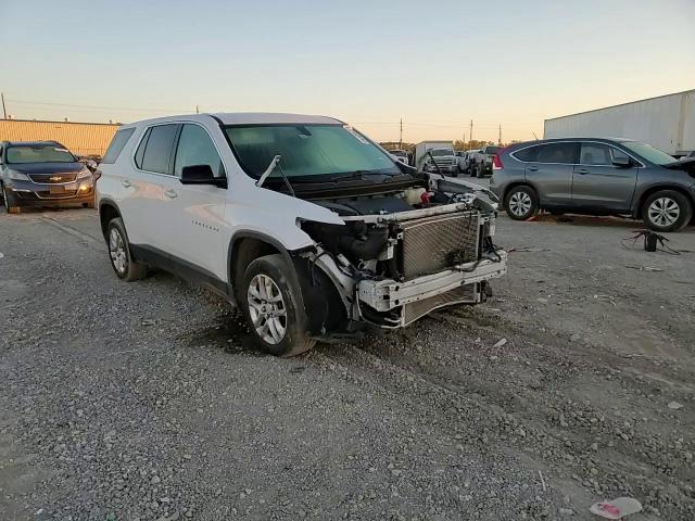 2019 Chevrolet Traverse Ls VIN: 1GNERFKW2KJ150227 Lot: 72903414