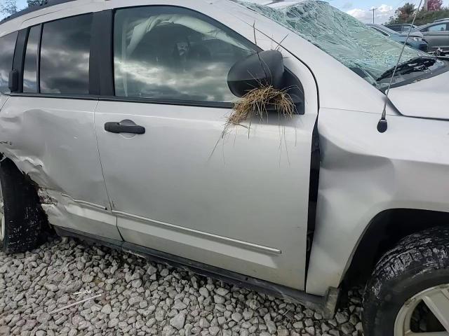 1J8FT47W48D785347 2008 Jeep Compass Sport