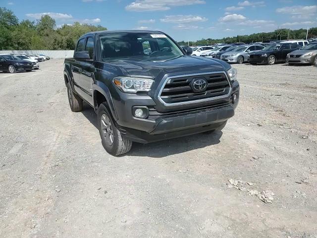 3TMAZ5CN6JM068364 2018 Toyota Tacoma Double Cab