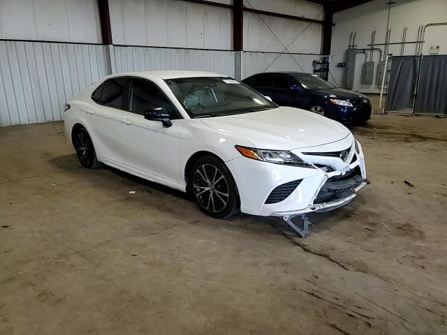 4T1B11HK3KU717565 2019 Toyota Camry L