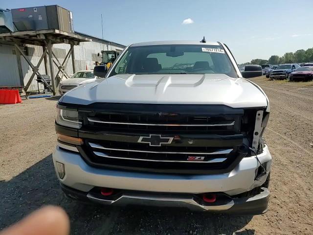 2018 Chevrolet Silverado K1500 Lt VIN: 1GCVKREC3JZ273793 Lot: 70571214