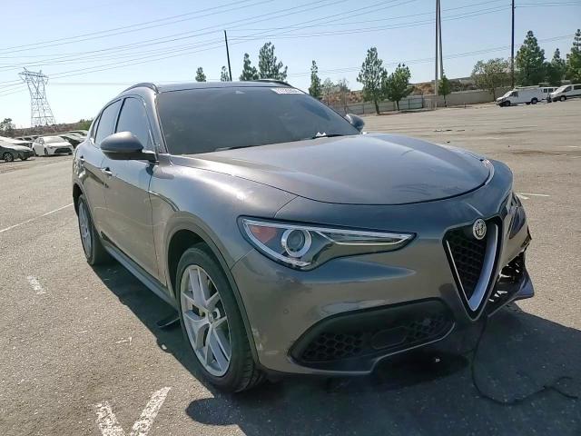 2018 Alfa Romeo Stelvio Ti Sport VIN: ZASFAKNN1J7B70035 Lot: 71125304