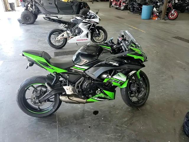 2017 Kawasaki Ex650 F VIN: JKAEXEK1XHDA02604 Lot: 70394704