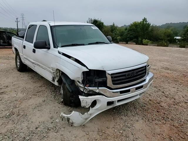 2005 GMC New Sierra K1500 VIN: 2GTEK13T251166981 Lot: 72504044