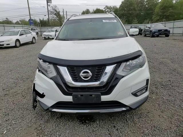 2017 Nissan Rogue Sv VIN: 5N1AT2MVXHC751402 Lot: 72198654