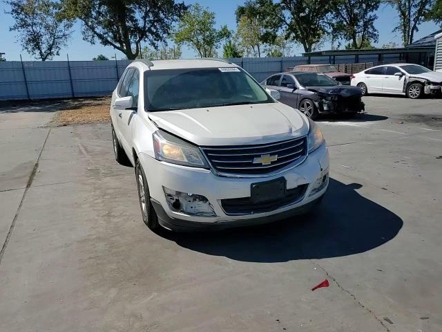 1GNKRHKD1EJ232323 2014 Chevrolet Traverse Lt