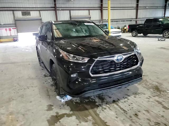 5TDXBRCHXNS537770 2022 Toyota Highlander Hybrid Limited