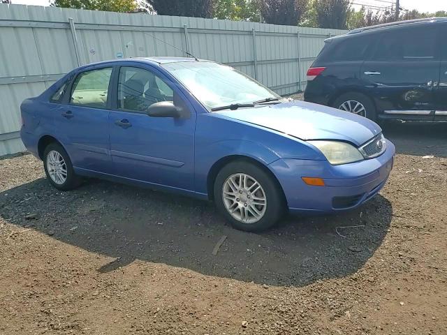 2005 Ford Focus Zx4 VIN: 1FAFP34N05W289503 Lot: 71441604