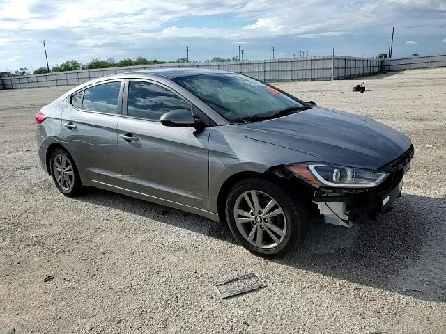 2018 Hyundai Elantra - Image 11